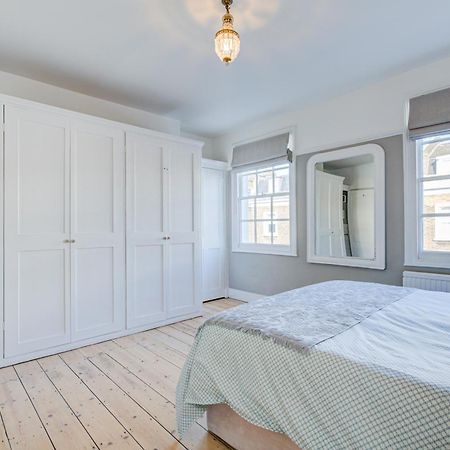 Апартаменты Victoria Belgravia Townhouse Лондон Экстерьер фото