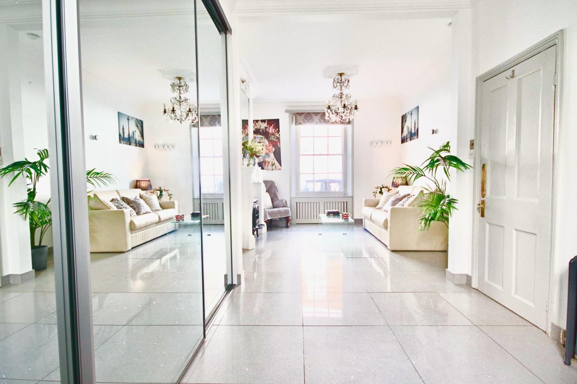Апартаменты Victoria Belgravia Townhouse Лондон Экстерьер фото