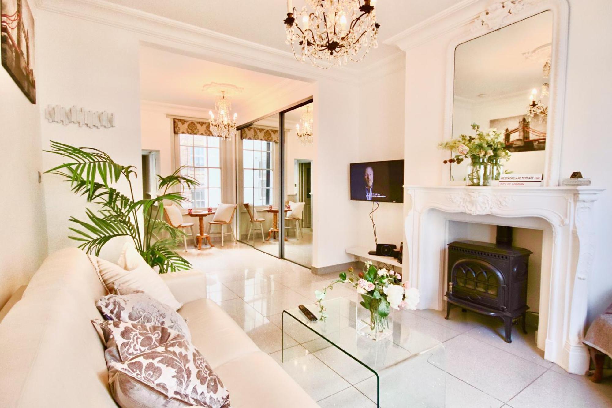Апартаменты Victoria Belgravia Townhouse Лондон Экстерьер фото