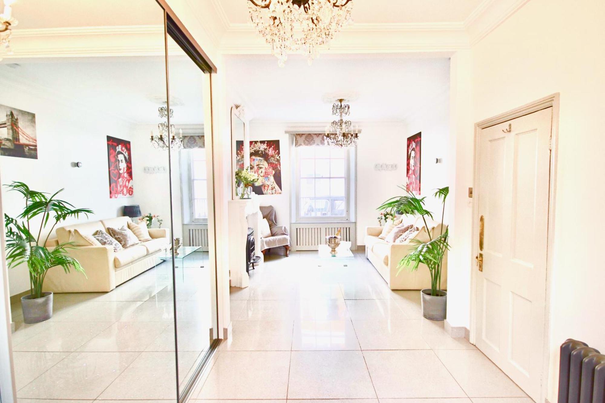 Апартаменты Victoria Belgravia Townhouse Лондон Экстерьер фото