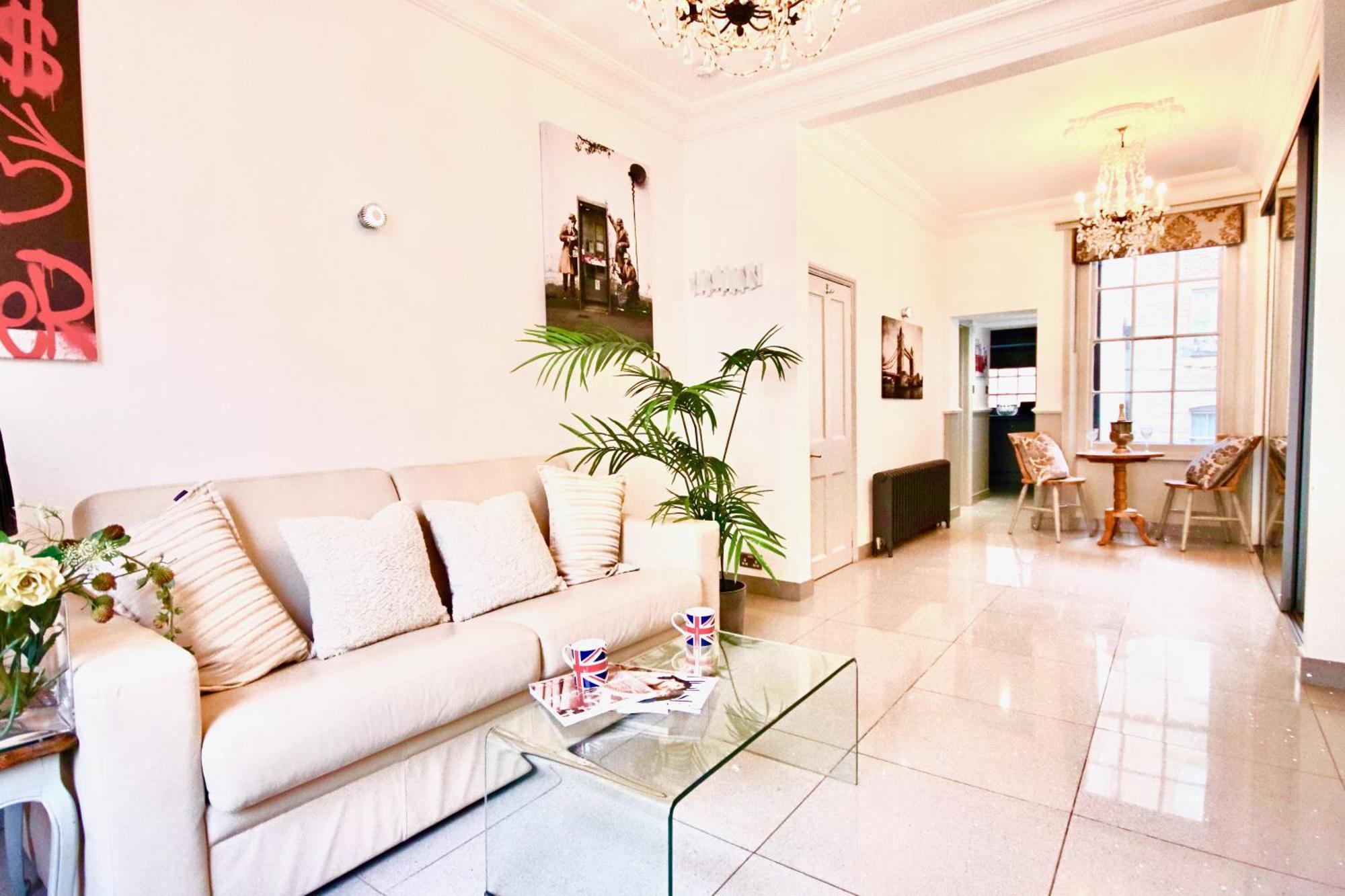 Апартаменты Victoria Belgravia Townhouse Лондон Экстерьер фото